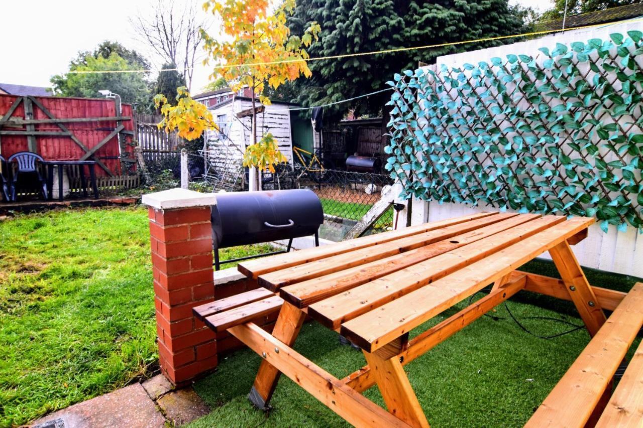The Chinatown Home - Private Garden, Netflix, Bbq & Bar 伯明翰 外观 照片